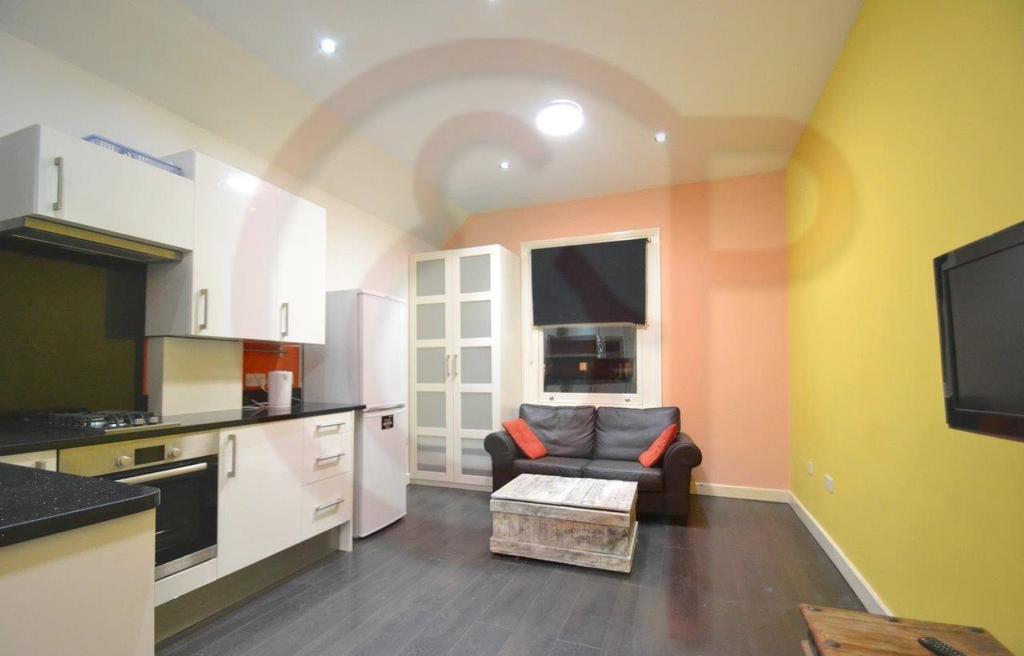 Wolverton Gardens, Hammersmith, W6 Studio £1,278 pcm (£295 pw)
