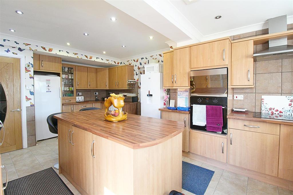Breakfast kitchen