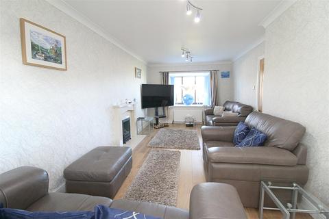 10 Cliff Road, Hessle, HU13 0HB