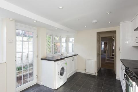 2 Laburnum Road, Epsom, KT18 5DT