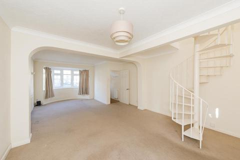 2 Laburnum Road, Epsom, KT18 5DT