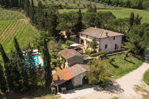 5 bedroom farm house - San Gimignano, Siena, Tuscany