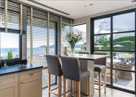 Villa for sale in Cannes