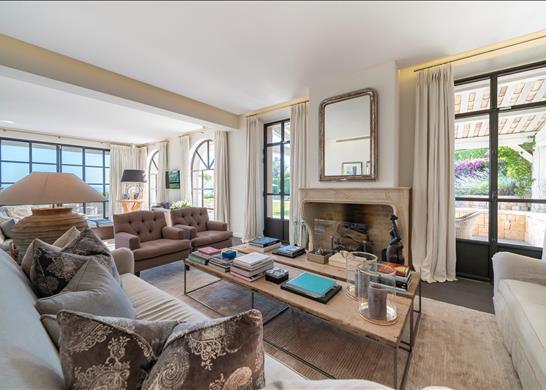 Villa for sale in Cannes