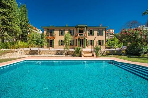 5 bedroom villa, Cannes, Alpes-Maritimes, Provence-Alpes-Côte d`Azur