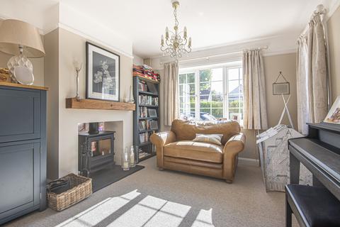 21 Bridgefield, Farnham, GU9 8AN