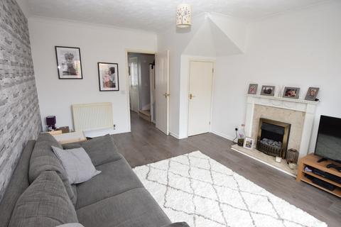 16 Chambers Avenue, Amesbury, Salisbury, SP4 7XJ