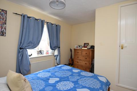 16 Chambers Avenue, Amesbury, Salisbury, SP4 7XJ