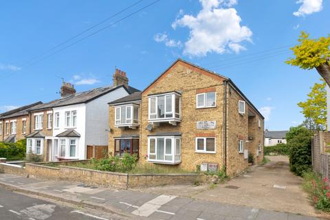 Studio for sale, Bay House, St Dunstans Road, Hanwell, W7