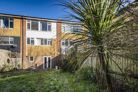 43 Dernier Road, Tonbridge, TN10 3EW