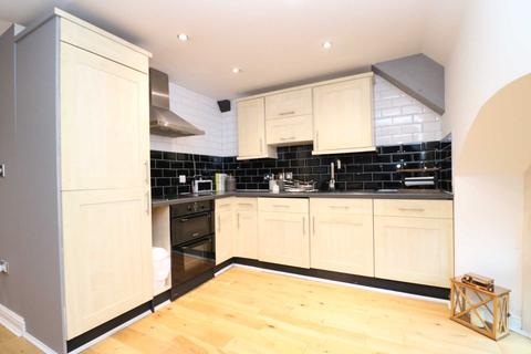 Flat 7, Chapter House Bridge Lane, Frodsham, WA6 7JL