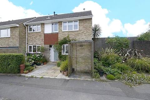 19 Arncliffe, Bracknell, RG12 7SA