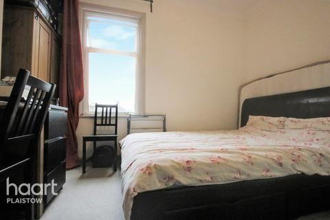 30 Claude Road, London, E13 0QB