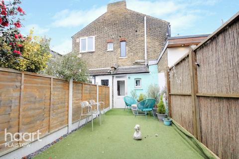 30 Claude Road, London, E13 0QB