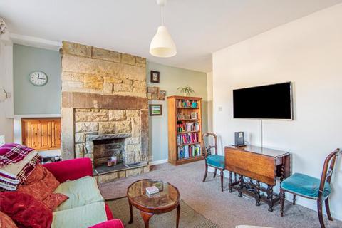 10 Lister Hill, Horsforth, Leeds, LS18 5AZ