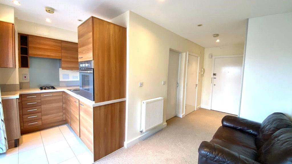 Living/Kitchen