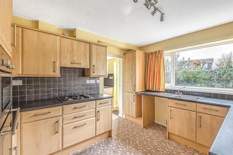 10 Mayfield Drive, Brayton, Selby, YO8 9JZ