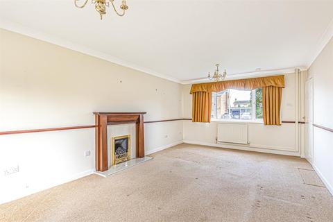 10 Mayfield Drive, Brayton, Selby, YO8 9JZ
