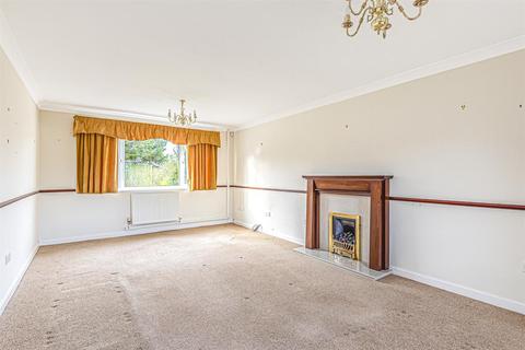 10 Mayfield Drive, Brayton, Selby, YO8 9JZ