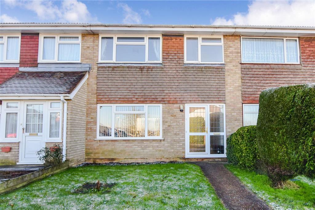 Whitebeam Drive, Coxheath, Maidstone, Kent 3 bed terraced house £300,000