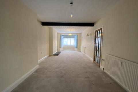 3 bedroom house to rent, Beechfield Avenue, Birstall, LE4