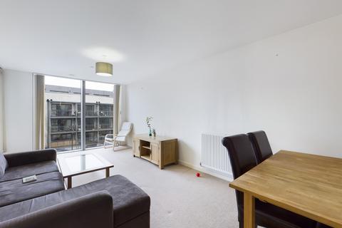 1 bedroom flat to rent, Cavatina Point, 3 Dancers Way, London, SE8