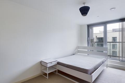 1 bedroom flat to rent, Cavatina Point, 3 Dancers Way, London, SE8