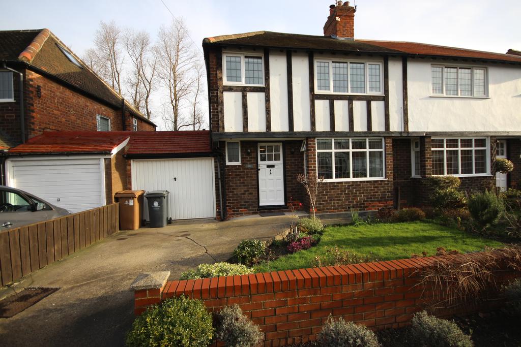 Hartley Avenue, Monkseaton, Whitley... 3 bed semidetached house £400,000