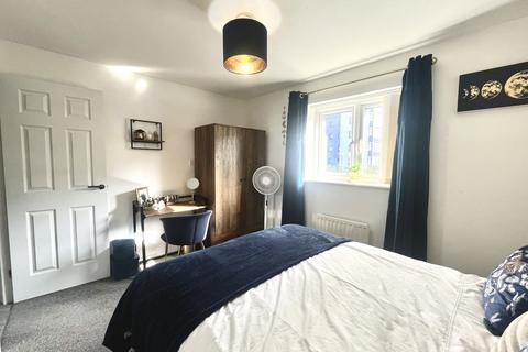 30 Calico Close, Salford, M3 6AH