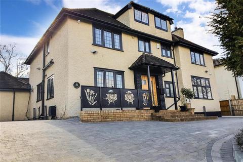 49 Spring Grove, Loughton, IG10 4QD