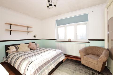 2 Westbury Terrace, Upminster, RM14 3LU