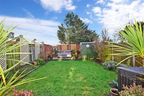 2 Westbury Terrace, Upminster, RM14 3LU
