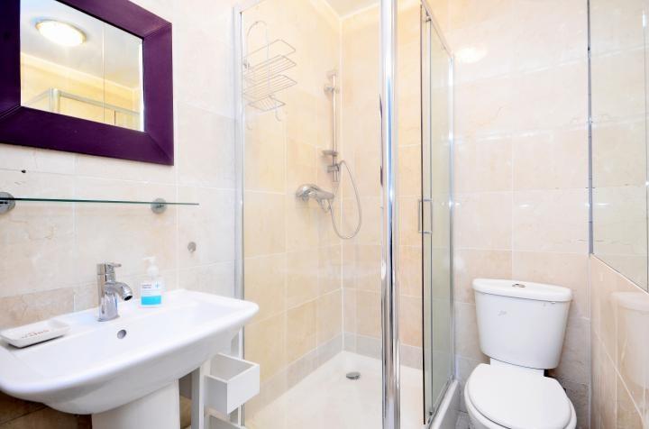 2c6aa7f9-637b-4b90-8394-35a65b3203ff jpg