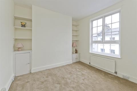 15 Blithfield Street, London, W8 6RH