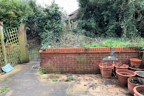 164 Horton Road, Datchet, Slough, SL3 9HJ