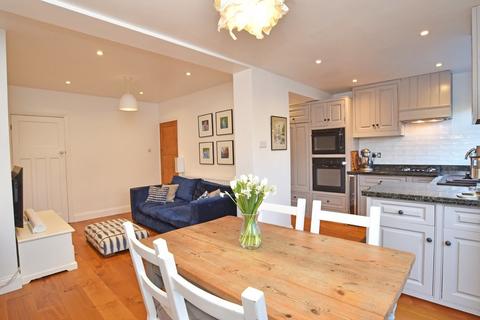 62 Beech Road, Harrogate, HG2 8EA