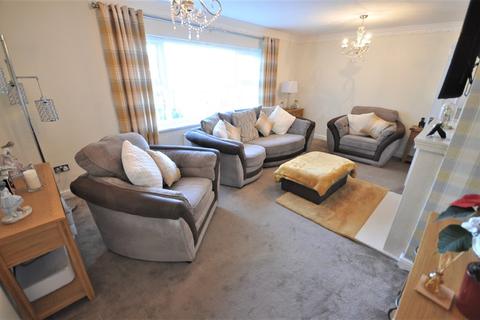 34 Redland Crescent, Thorne, Doncaster, DN8 5JP