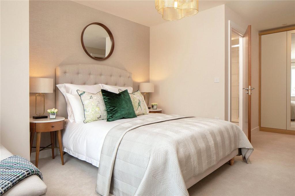 Show Apartment