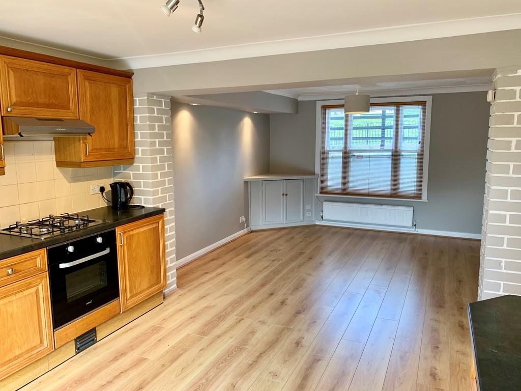 Quarry Road, Tunbridge Wells 3 bed semidetached house £400,000