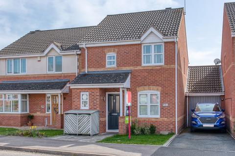 81 Appletree Lane, Redditch, B97 6TS