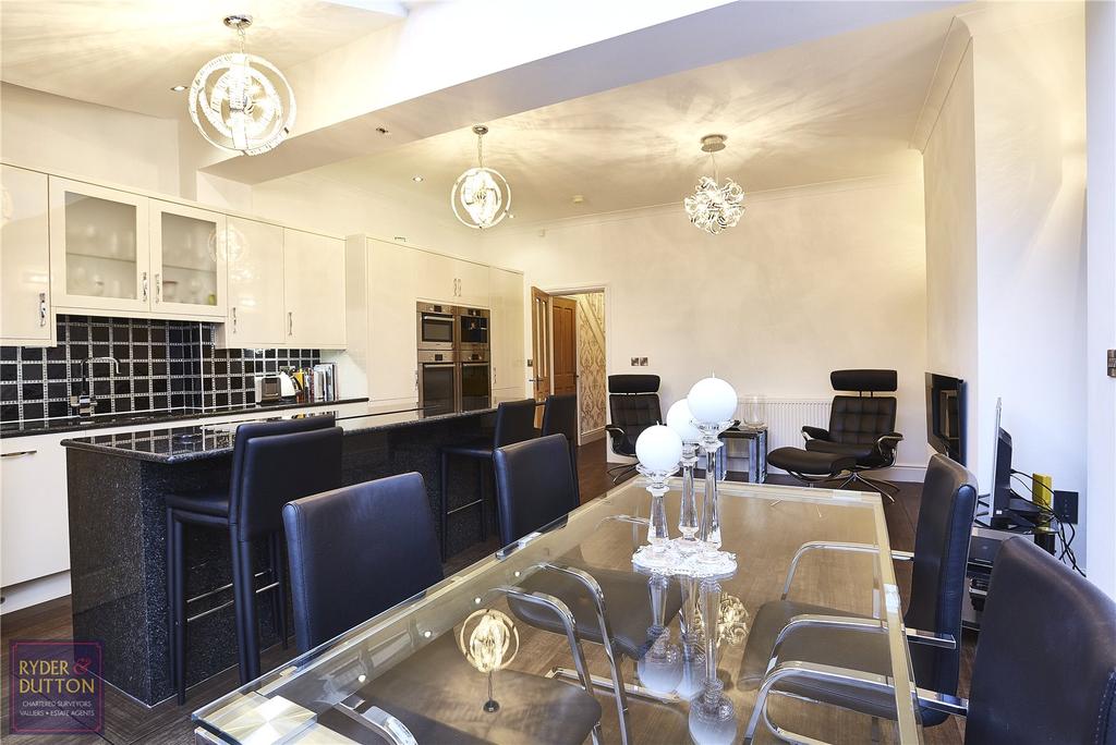 Dining &amp; Kitchen