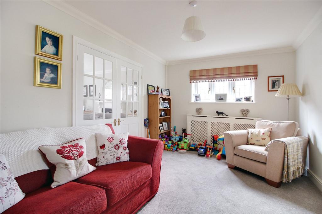 Snug/Playroom