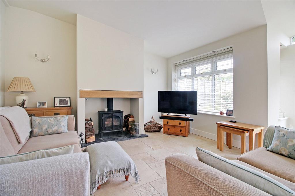 Dining &amp; Family Room