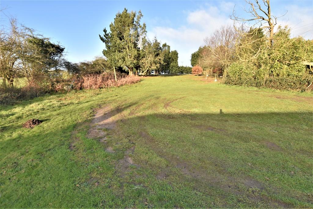 Thorpe Market Road, Roughton, Norwich 2 bed detached bungalow £365,000