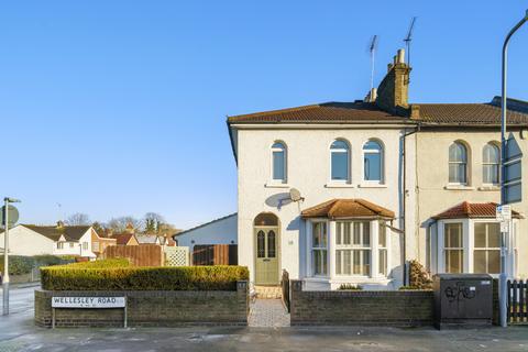 9 Wellesley Road, London, E11 2HG