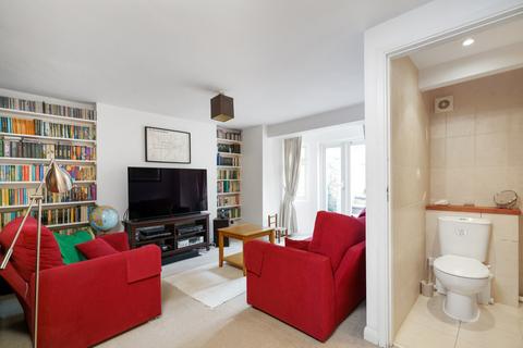 9 Wellesley Road, London, E11 2HG