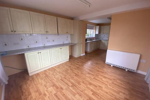 10 Dartmoor View, Chulmleigh, EX18 7BN
