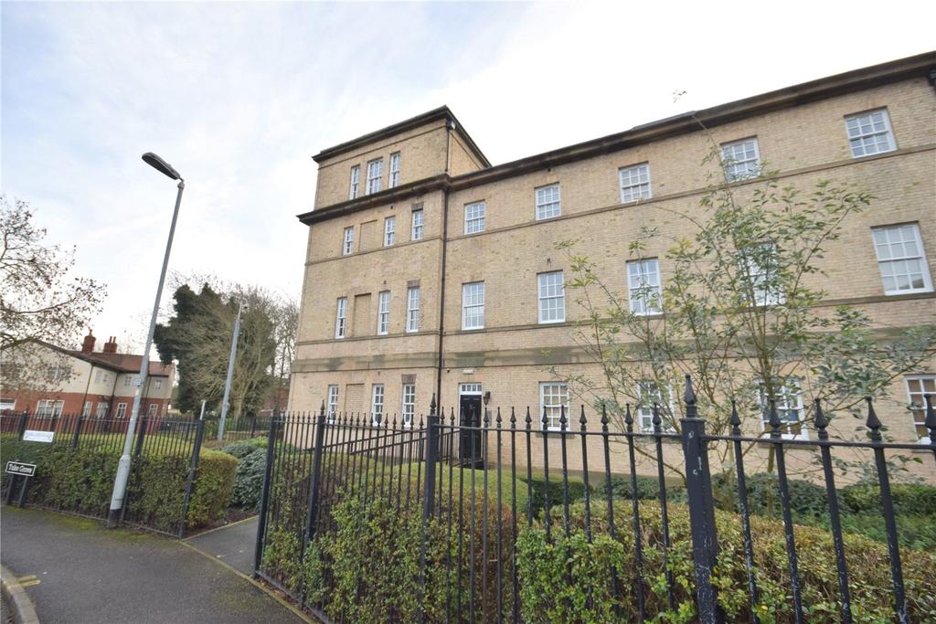 Parklands Manor, Tuke Grove, Wakefield 1 bed apartment £85,000