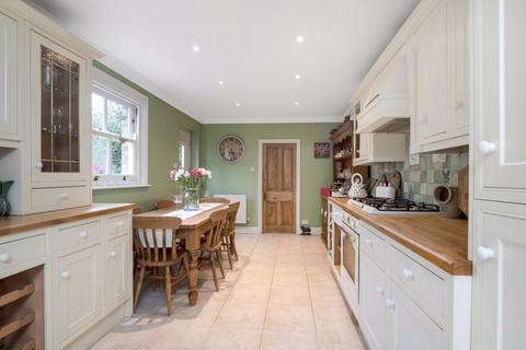 6 Devonshire Road, Bexleyheath, DA6 8DS