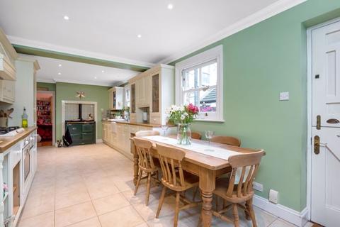 6 Devonshire Road, Bexleyheath, DA6 8DS